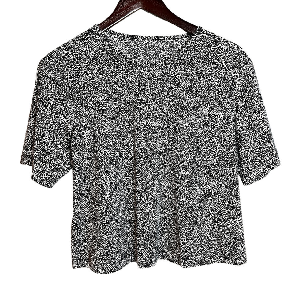 Lululemon Floral Top